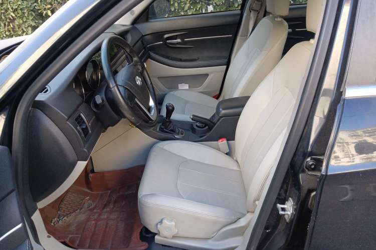 Used BAIC Senova D50 2014 1.5L manual comfort version Left Front Seat