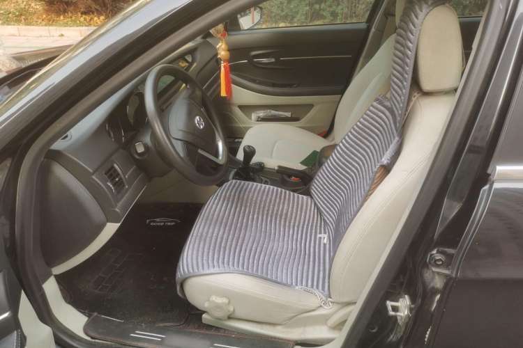 Used BAIC Senova D50 2014 1.5L manual standard version Left Front Seat