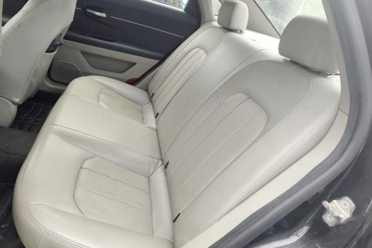 Used BAIC Senova D50 2014 1.5L manual comfort version Left Rear Seat