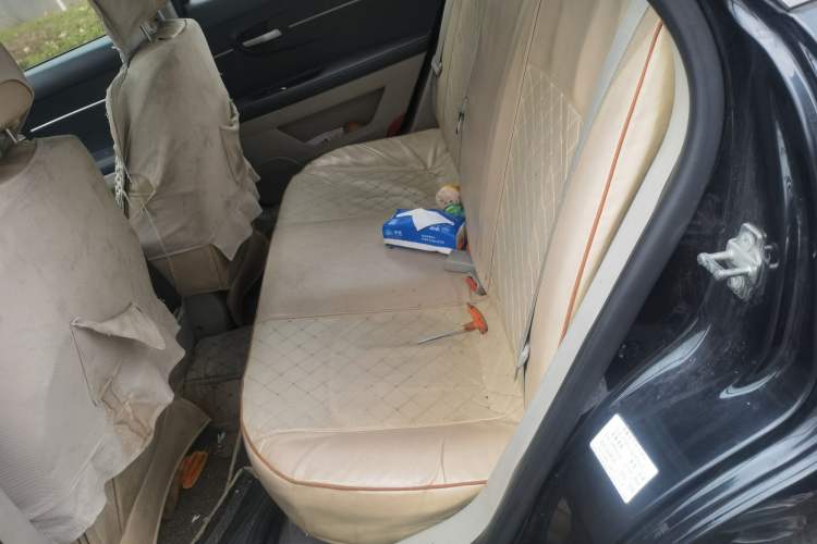 Used BAIC Senova D50 2014 1.5L manual comfort version Left Rear Seat