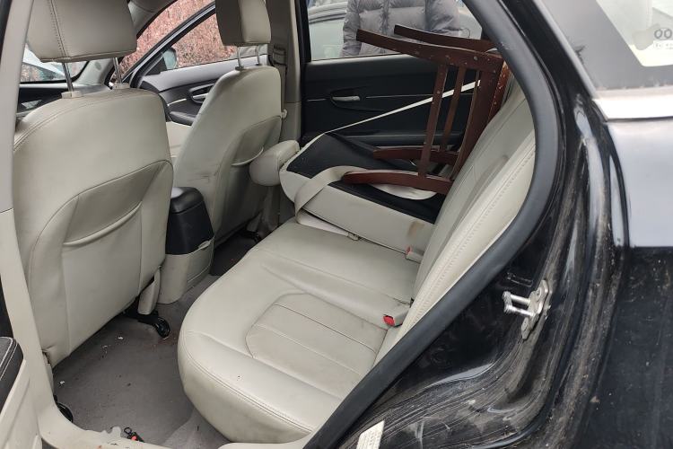 Used BAIC Senova D50 2014 1.5L manual comfort version Left Rear Seat