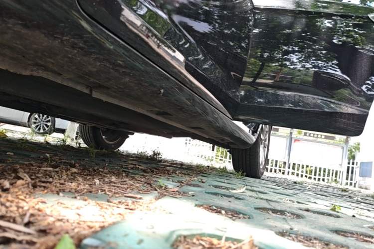 Used BAIC Senova D50 2014 1.5L manual comfort version Left Side Sill