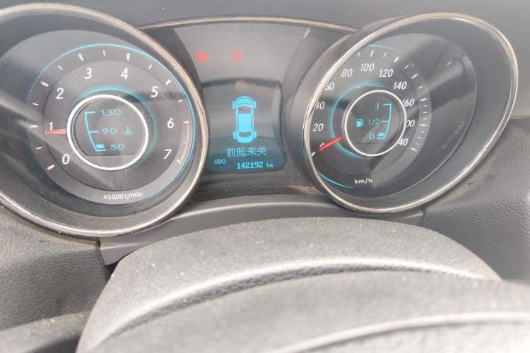 Used BAIC Senova D50 2014 1.5L manual comfort version Odometer Close Up