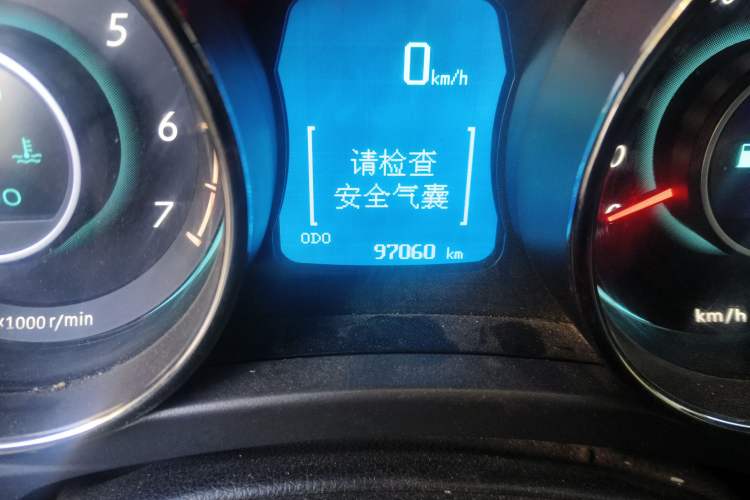 Used BAIC Senova D50 2014 1.5L manual comfort version Odometer Close Up