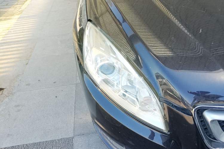 Used BAIC Senova D50 2014 1.5L manual standard version Right Front Headlight