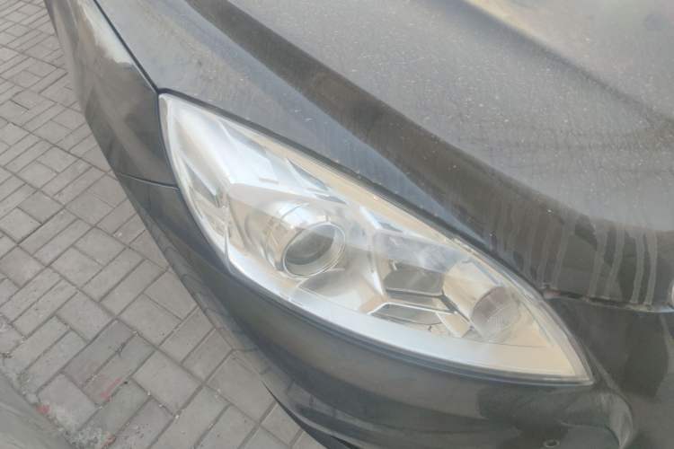 Used BAIC Senova D50 2014 1.5L manual comfort version Right Front Headlight