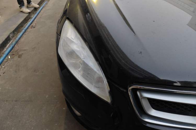 Used BAIC Senova D50 2014 1.5L manual comfort version Right Front Headlight