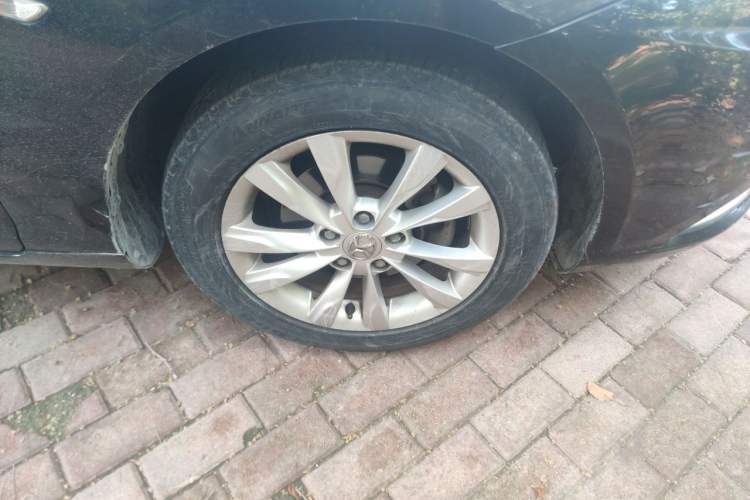 Used BAIC Senova D50 2014 1.5L manual comfort version Right Front Wheel Hub