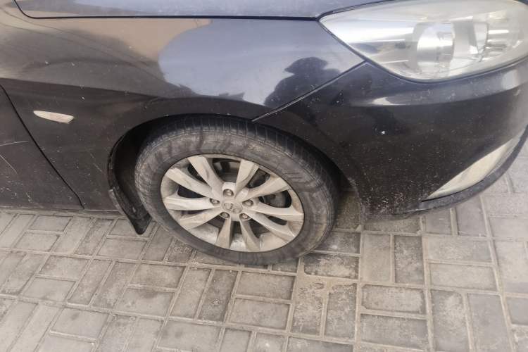 Used BAIC Senova D50 2014 1.5L manual comfort version Right Front Wheel Hub