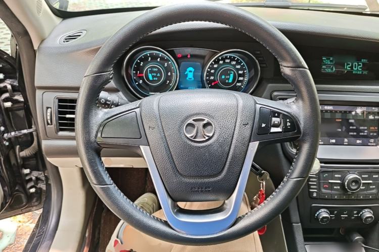 Used BAIC Senova D50 2014 1.5L manual comfort version Steering Wheel