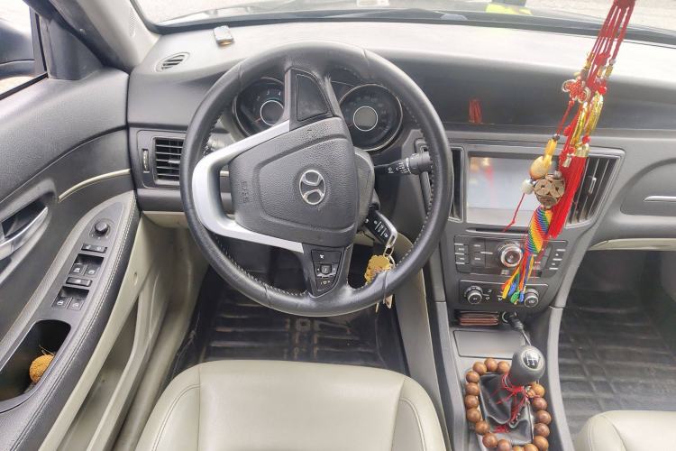 Used BAIC Senova D50 2014 1.5L manual comfort version Steering Wheel