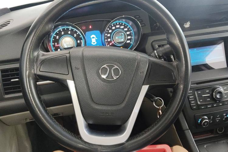 Used BAIC Senova D50 2014 1.5L manual standard version Steering Wheel
