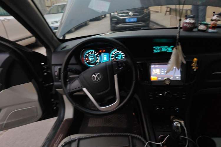 Used BAIC Senova D50 2014 1.5L manual comfort version Steering Wheel
