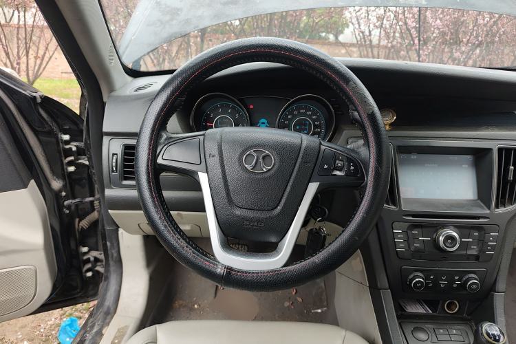 Used BAIC Senova D50 2014 1.5L manual comfort version Steering Wheel