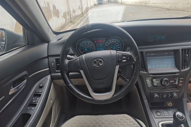 Used BAIC Senova D50 2014 1.5L manual comfort version Steering Wheel