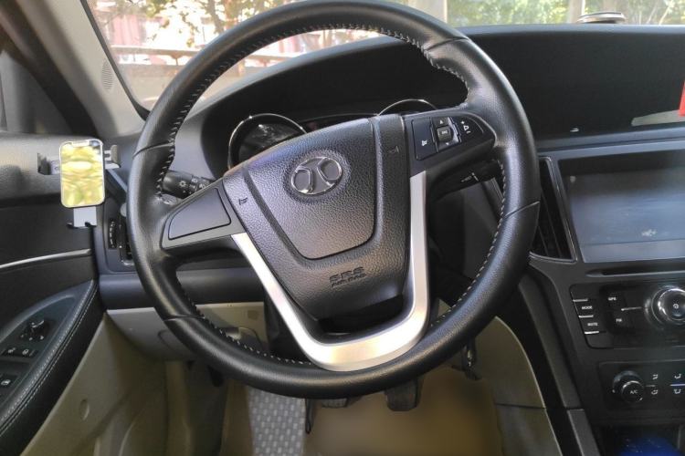 Used BAIC Senova D50 2014 1.5L manual comfort version Steering Wheel
