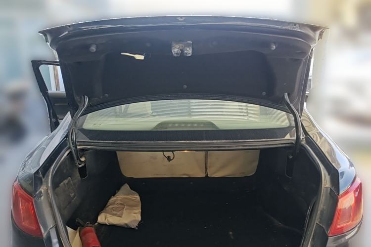 Used BAIC Senova D50 2014 1.5L manual standard version Trunk