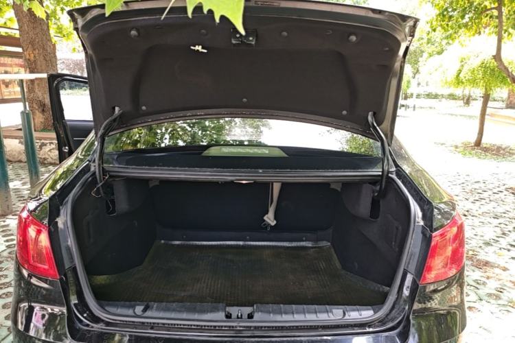 Used BAIC Senova D50 2014 1.5L manual comfort version Trunk