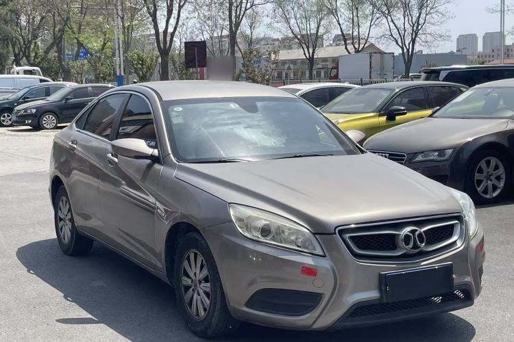 Used BAIC Senova D50 2014 1.5L CVT Standard Edition Exterior 2