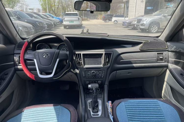 Used BAIC Senova D50 2014 1.5L CVT Standard Edition Interior 3
