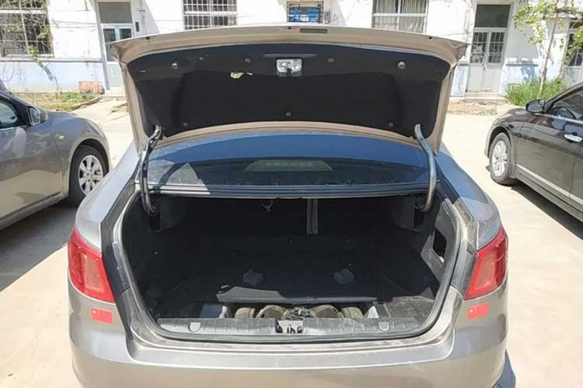 Used BAIC Senova D50 2014 1.5L CVT Standard Edition Trunk