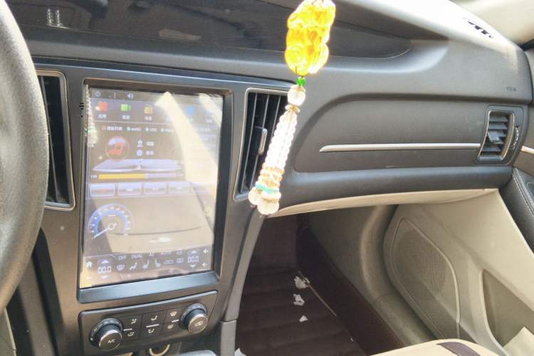 Used BAIC Senova D50 2014 1.5L CVT Standard Edition Audio And AC Panel