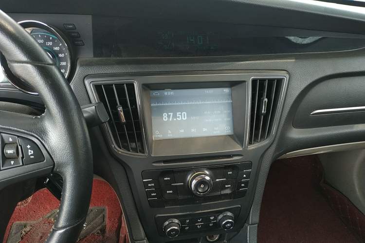 Used BAIC Senova D50 2014 1.5L manual comfort version Audio And AC Panel