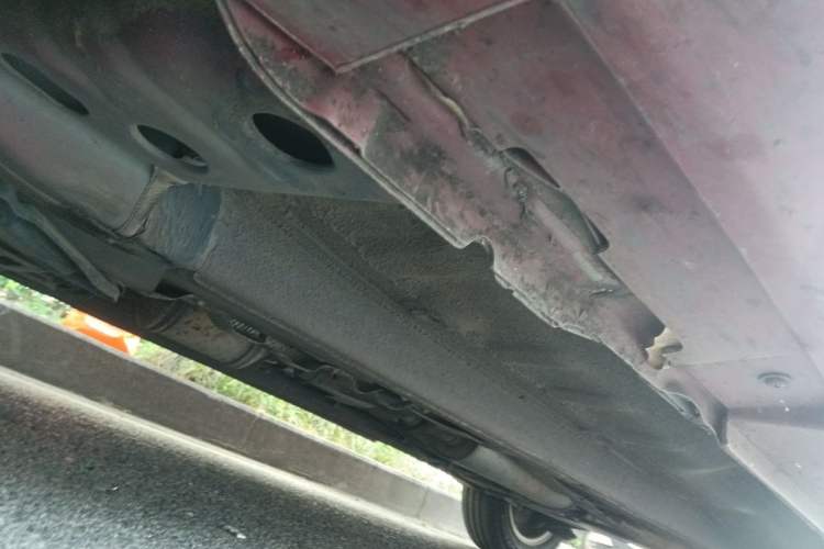 Used BAIC Senova D50 2014 1.5L manual standard version Chassis Front Left