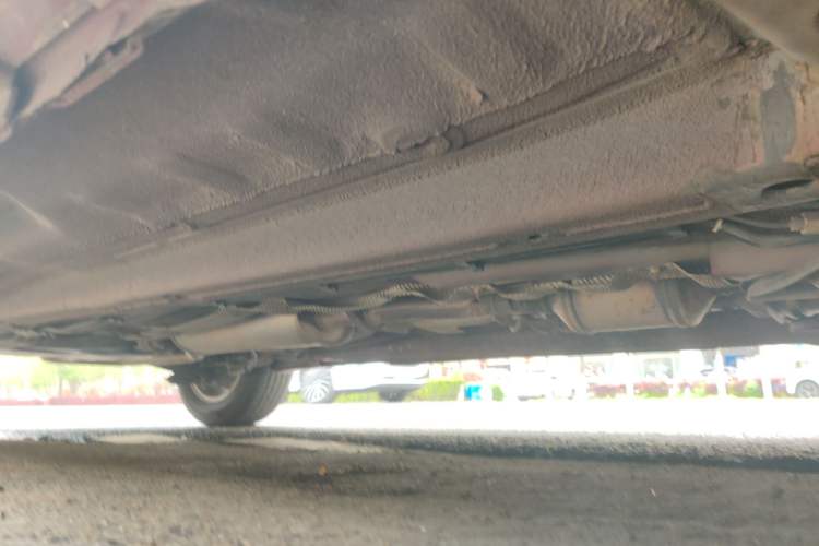 Used BAIC Senova D50 2014 1.5L manual standard version Chassis Front Right