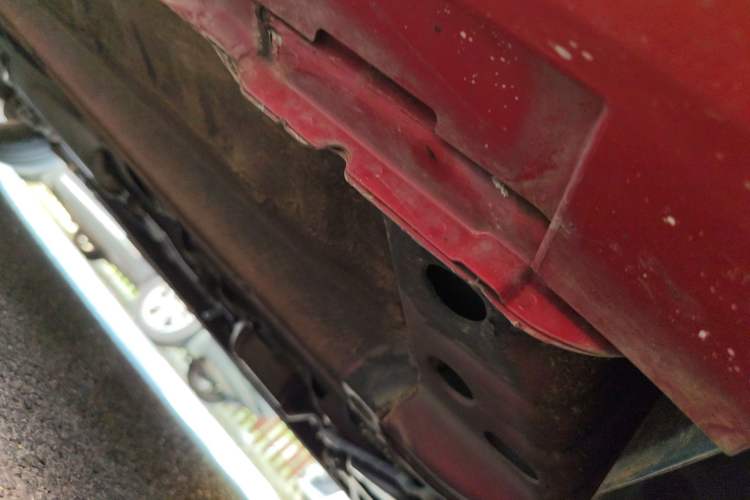 Used BAIC Senova D50 2014 1.5L manual comfort version Chassis Front Right