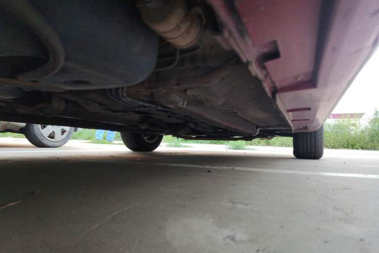 Used BAIC Senova D50 2014 1.5L manual standard version Chassis Rear Right