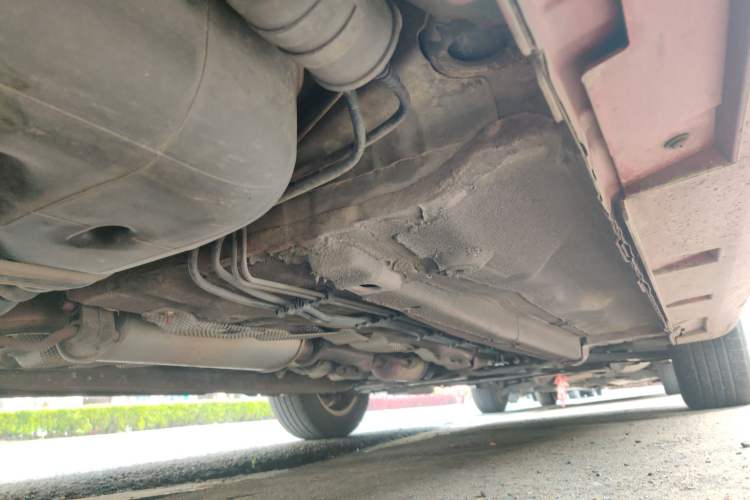 Used BAIC Senova D50 2014 1.5L manual standard version Chassis Rear Right