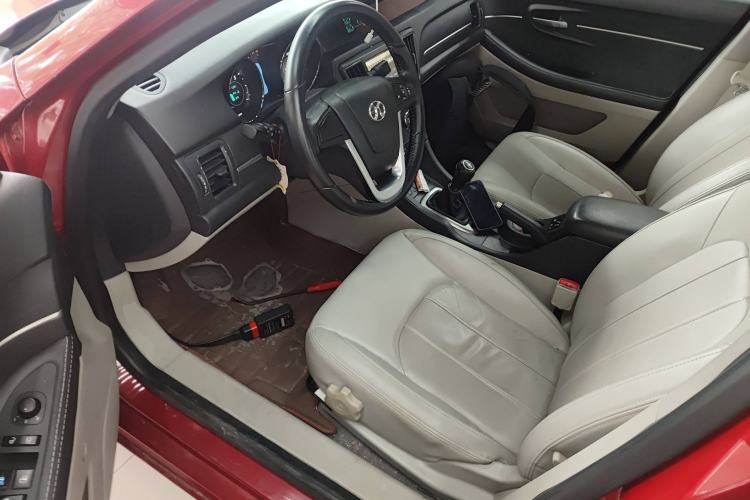 Used BAIC Senova D50 2014 1.5L manual comfort version Driver Seat