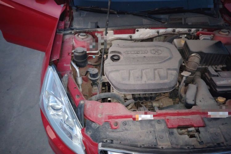 Used BAIC Senova D50 2014 1.5L manual standard version Engine Bay Right