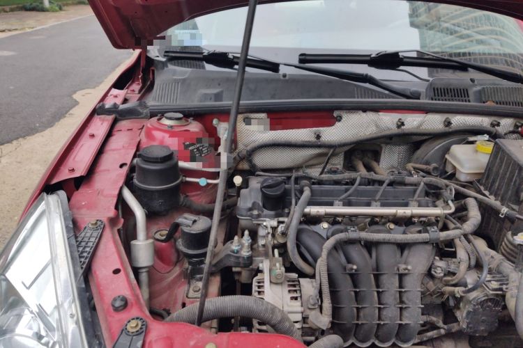 Used BAIC Senova D50 2014 1.5L manual standard version Engine Bay Right