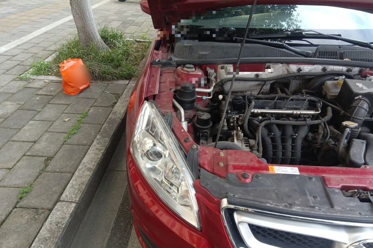 Used BAIC Senova D50 2014 1.5L manual standard version Engine Bay Right