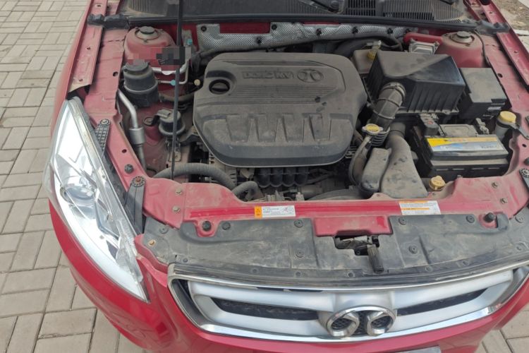 Used BAIC Senova D50 2014 1.5L manual comfort version Engine Bay Right