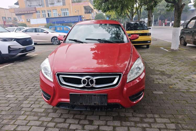 Used BAIC Senova D50 2014 1.5L manual standard version Exterior 1