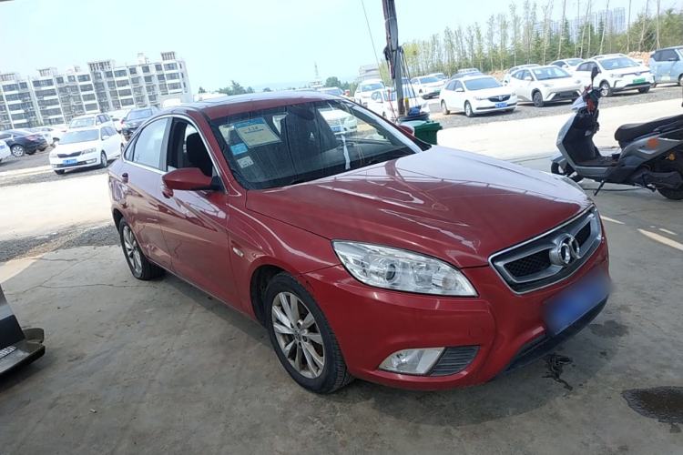Used BAIC Senova D50 2014 1.5L manual comfort version Exterior 2