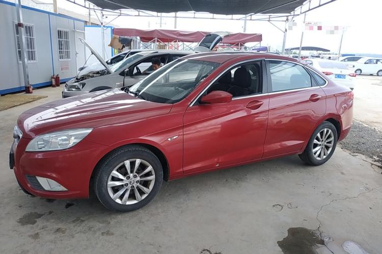 Used BAIC Senova D50 2014 1.5L manual comfort version Exterior 3