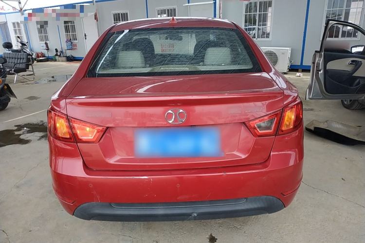 Used BAIC Senova D50 2014 1.5L manual comfort version Exterior 4