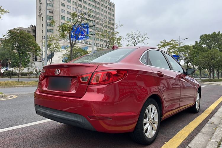 Used BAIC Senova D50 2014 1.5L manual comfort version Exterior 6