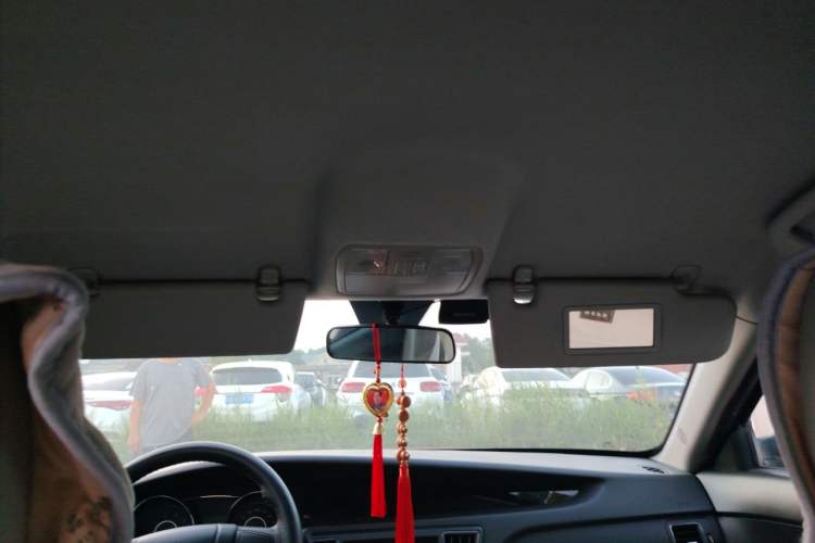 Used BAIC Senova D50 2014 1.5L manual standard version Headliner