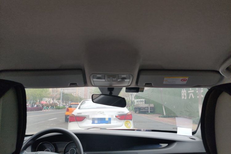 Used BAIC Senova D50 2014 1.5L manual standard version Headliner