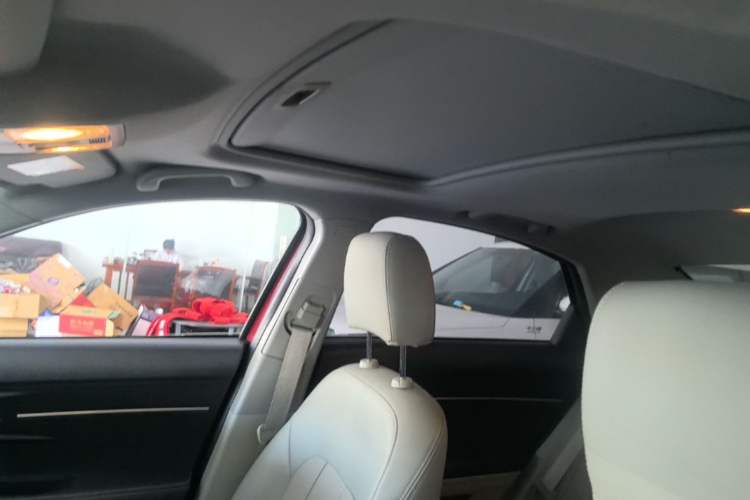 Used BAIC Senova D50 2014 1.5L manual comfort version Headliner