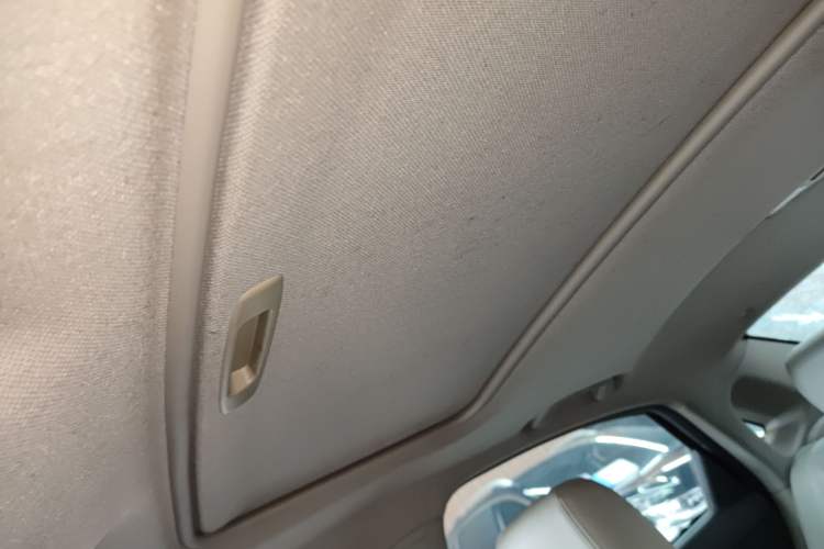Used BAIC Senova D50 2014 1.5L manual comfort version Headliner