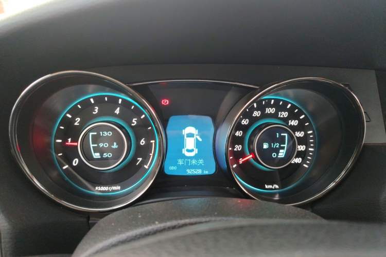 Used BAIC Senova D50 2014 1.5L manual standard version Instrument Cluster