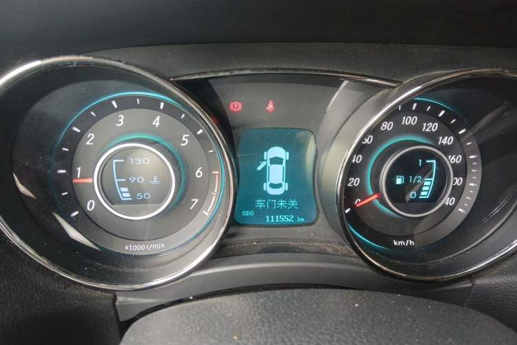 Used BAIC Senova D50 2014 1.5L manual standard version Instrument Cluster