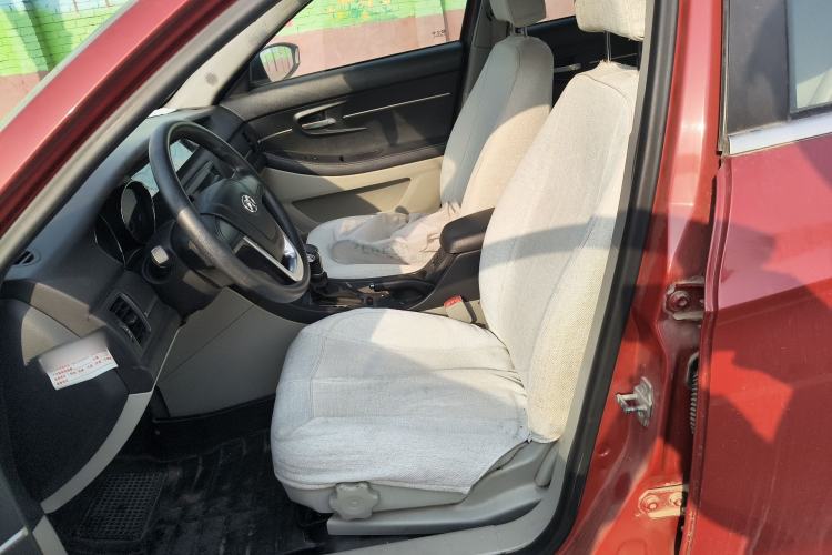 Used BAIC Senova D50 2014 1.5L CVT Standard Edition Left Front Seat