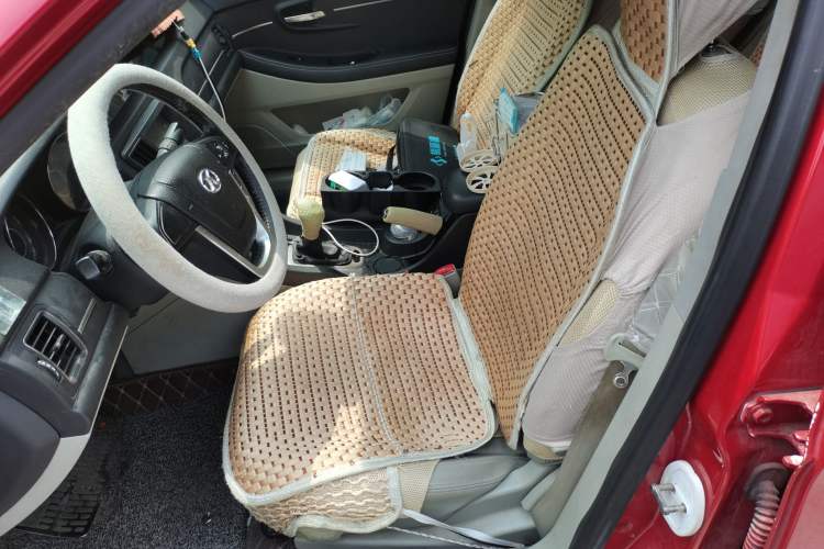 Used BAIC Senova D50 2014 1.5L manual comfort version Left Front Seat